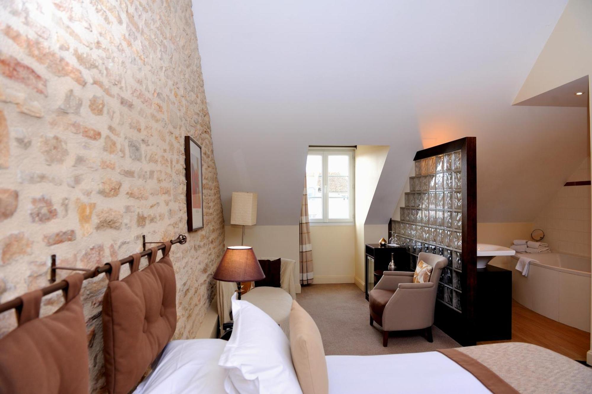 Hotel De La Paix, Beaune Beaune  Buitenkant foto